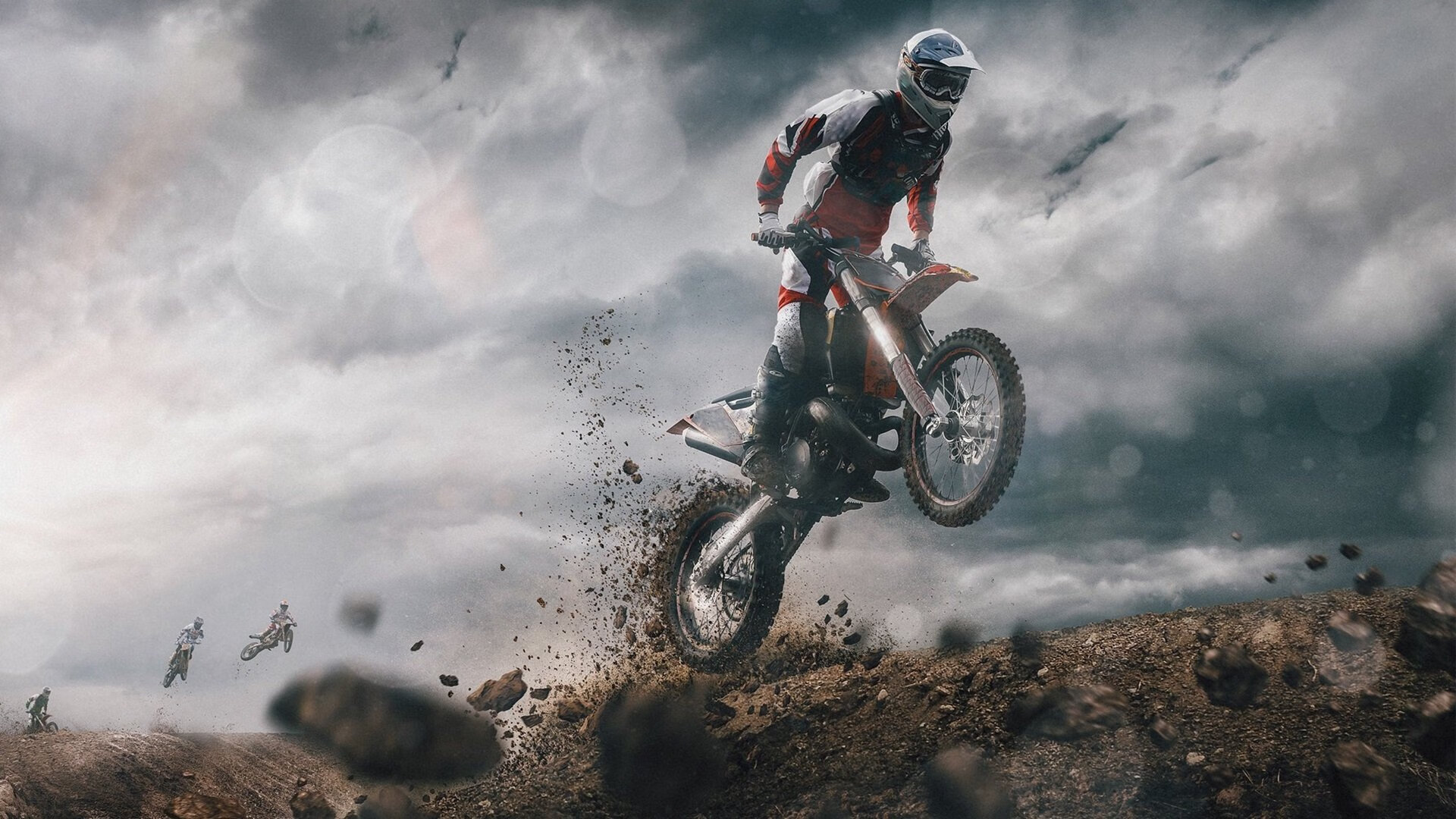 勇士5人上双终结连败!库里28分拒绝太阳逆转 布克空砍38分,勇士队员对库里